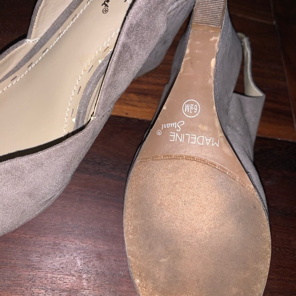 Madeline Stuart Open Toe Wedges - Picture 5 of 5